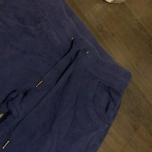 Blue sweats - Picture 3 of 3